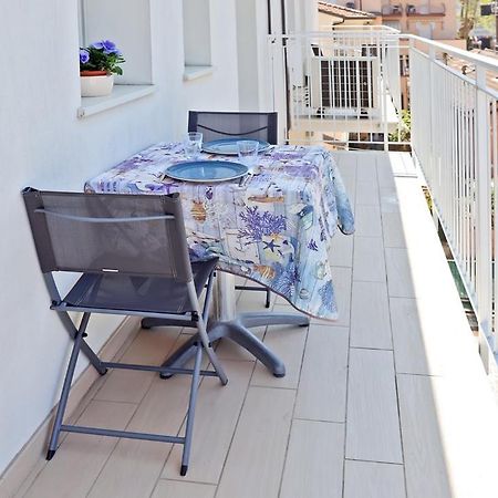 Casa Vacanze Aurora Centro Rimini Exteriér fotografie